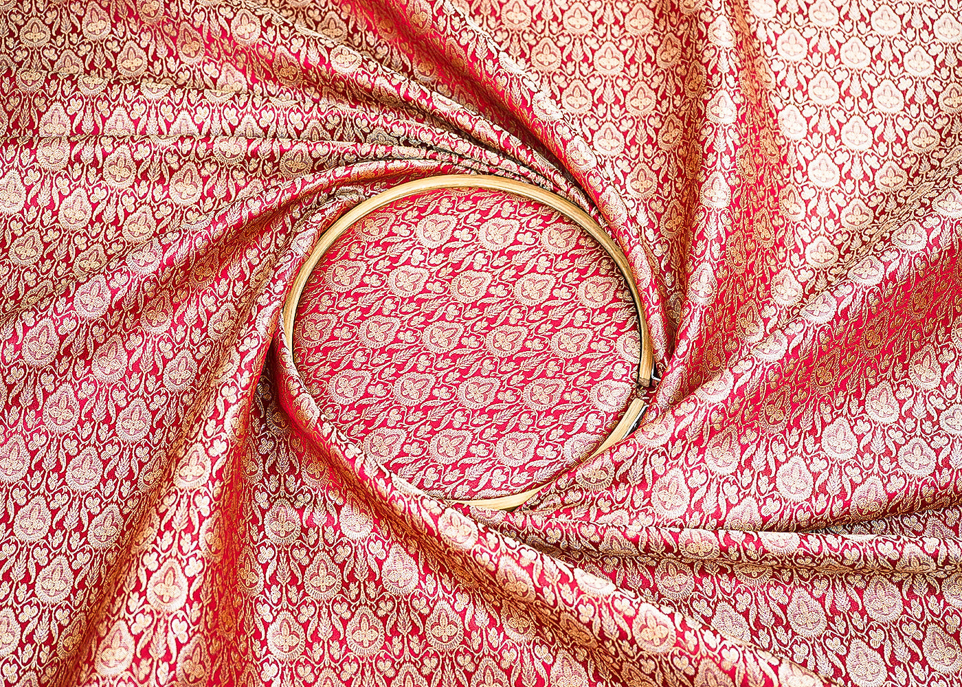 Maroon-Banarasi-Brocade-Fabric-With-Allover-Golden-Zari-Handloom-22300-close-view
