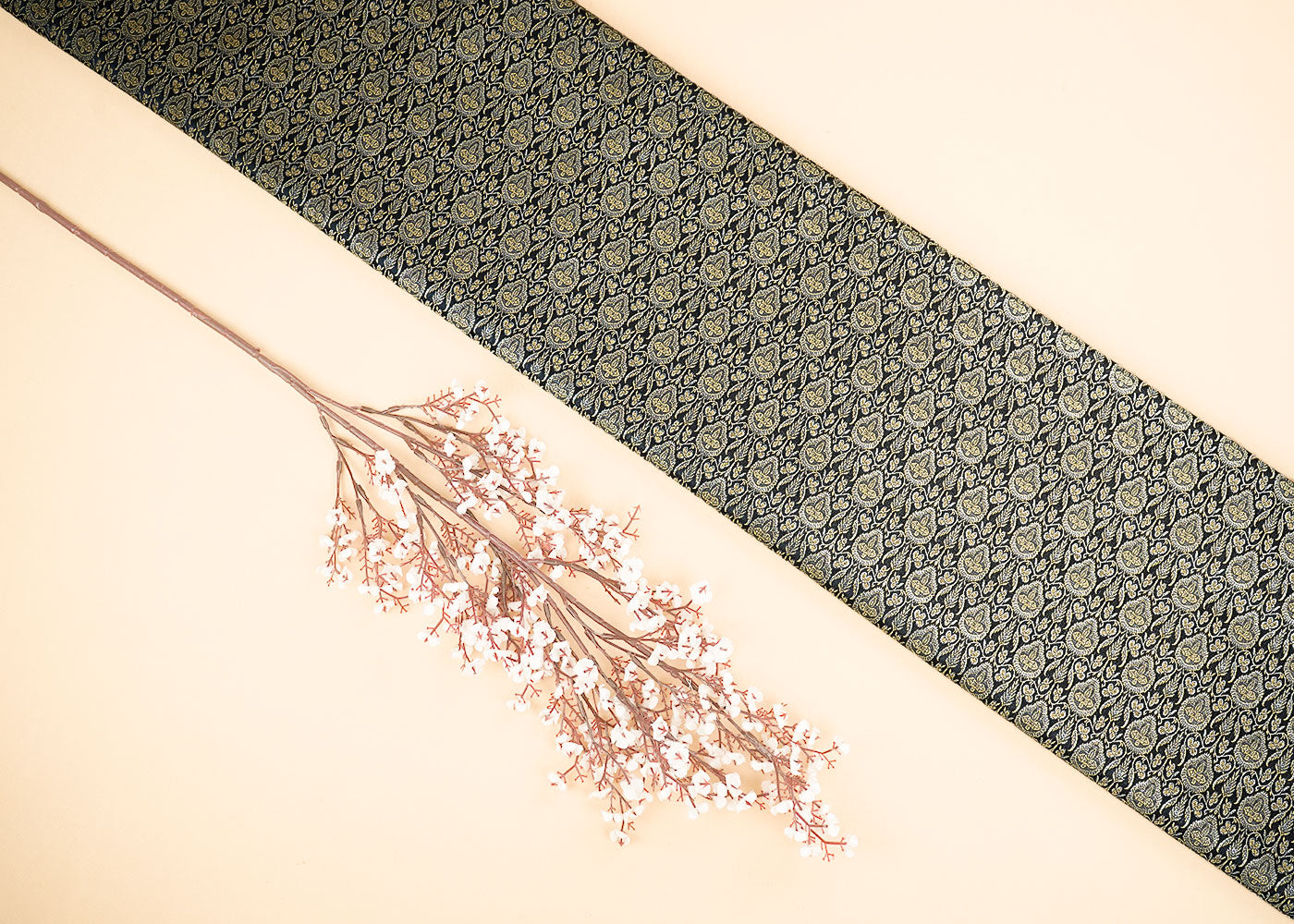 Black-Banarasi-Brocade-Fabric-With-Allover-Golden-Zari-Handloom-22302