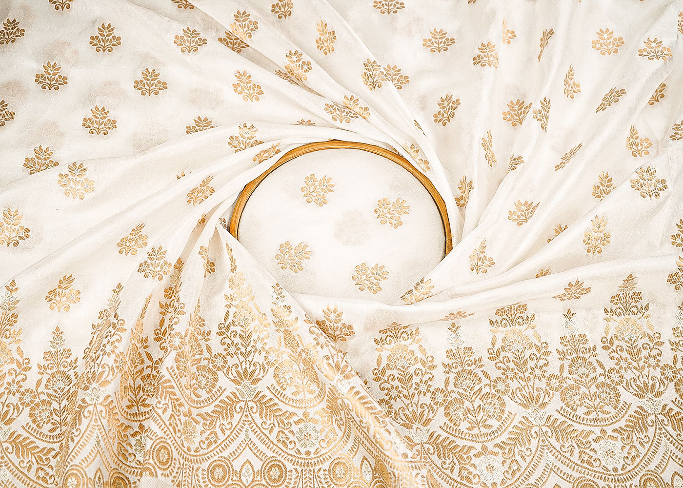 White-Dyeable-Silk-Fabric-With-Allover-Zari-Handloom-With-One-Side-Border-22340-close-view