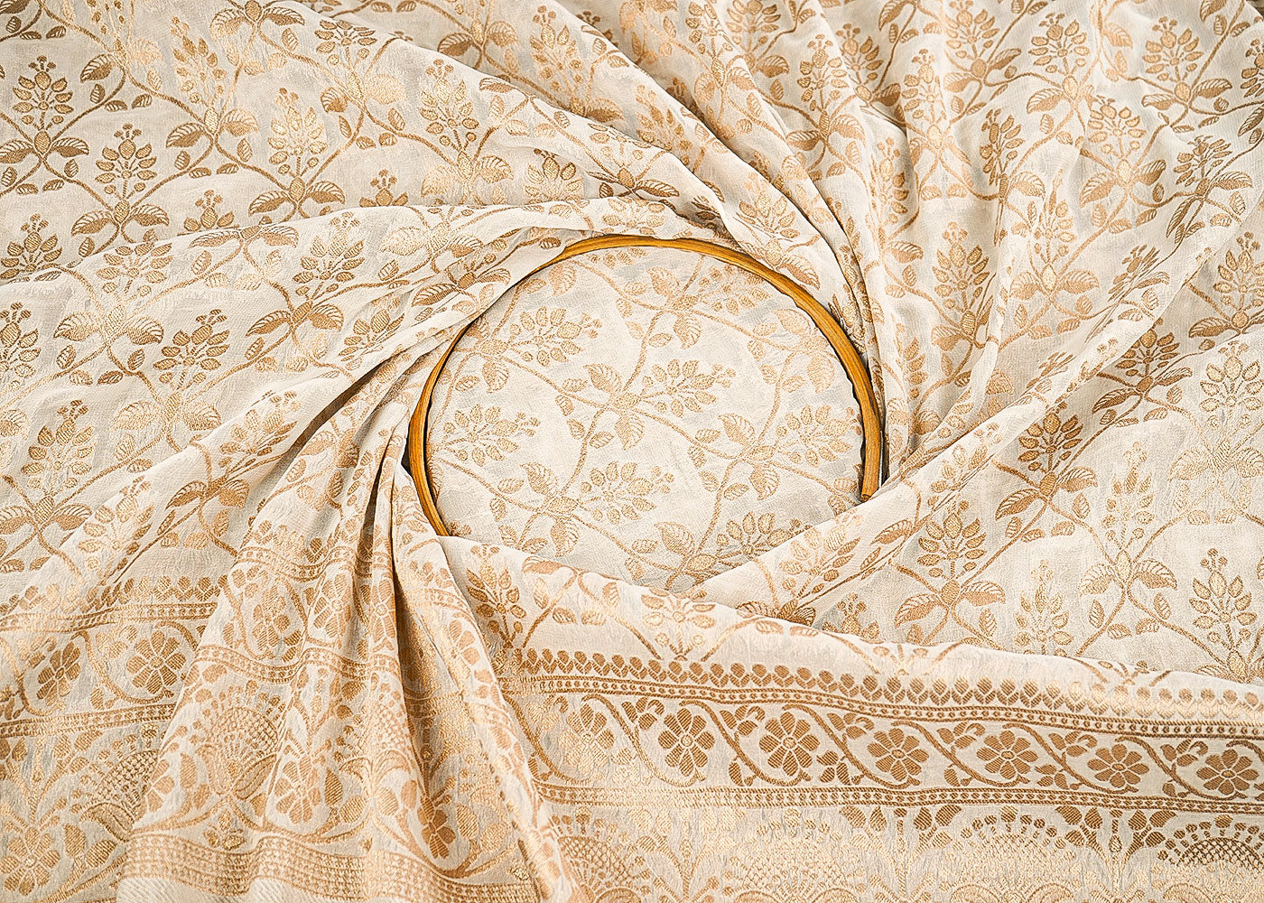 White-Dyeable-Georgette-Fabric-With-Allover-Zari-Handloom-With-One-Side-Border-22346-close-view