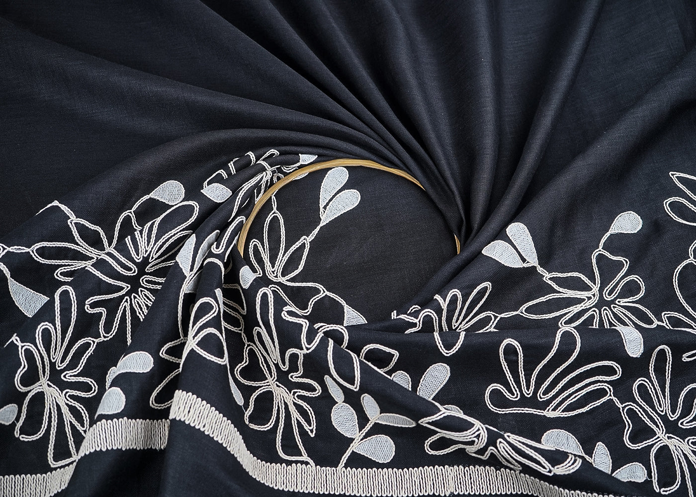 Black-Linen-Fabric-With-Dori-Work-Border-22401-close-view