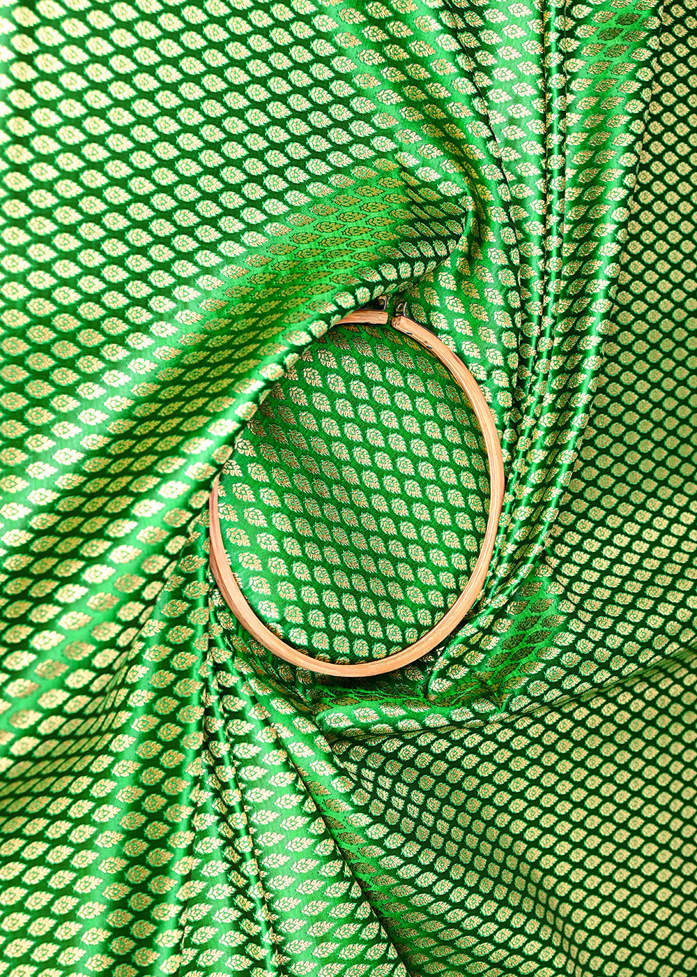 Green-Banarasi-Brocade-Fabric-With-Allover-Golden-Zari-Handloom-22435-close-view