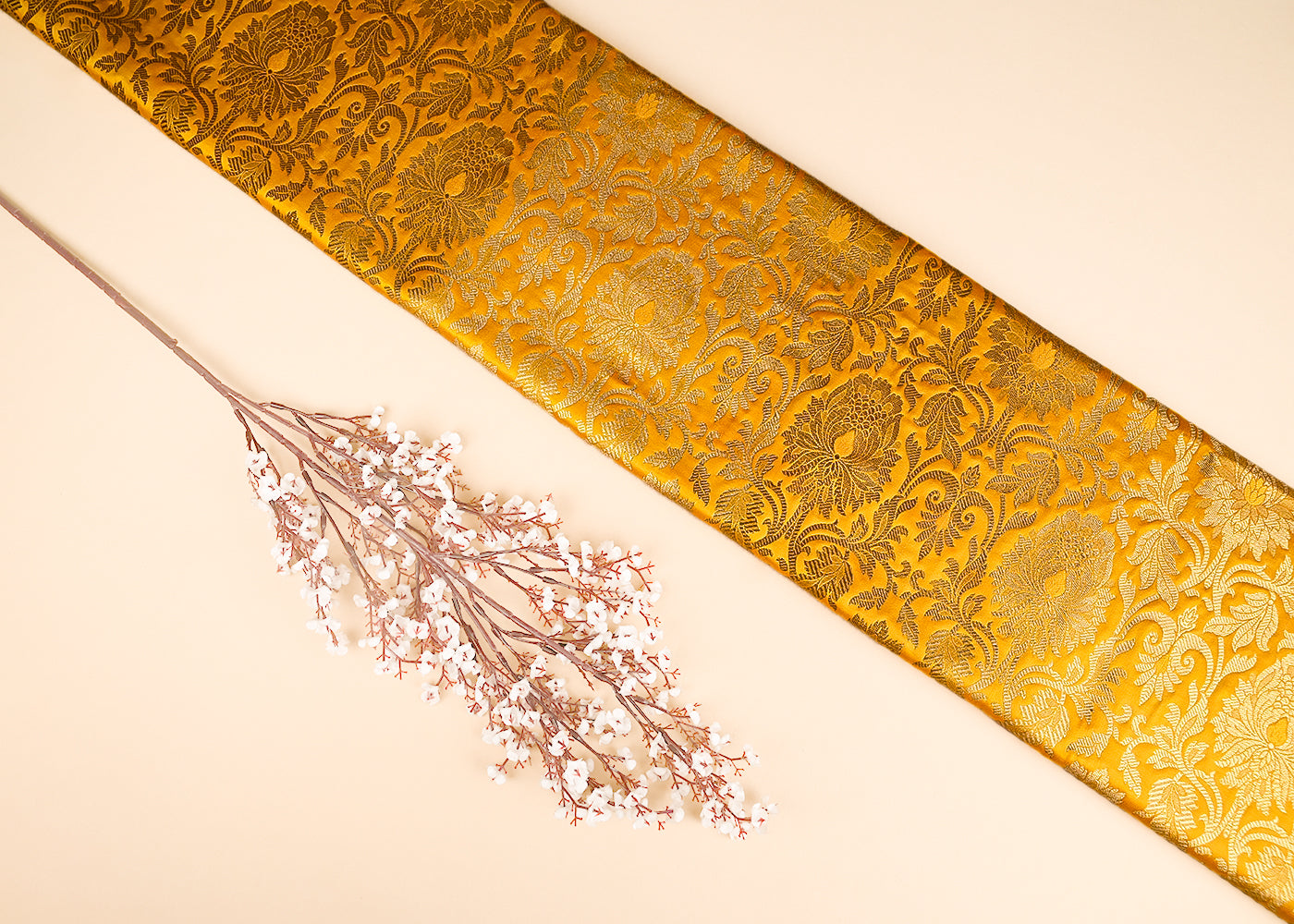 Yellow-Banarasi-Brocade-Fabric-With-All-Over-Golden-Zari-Handloom-22451
