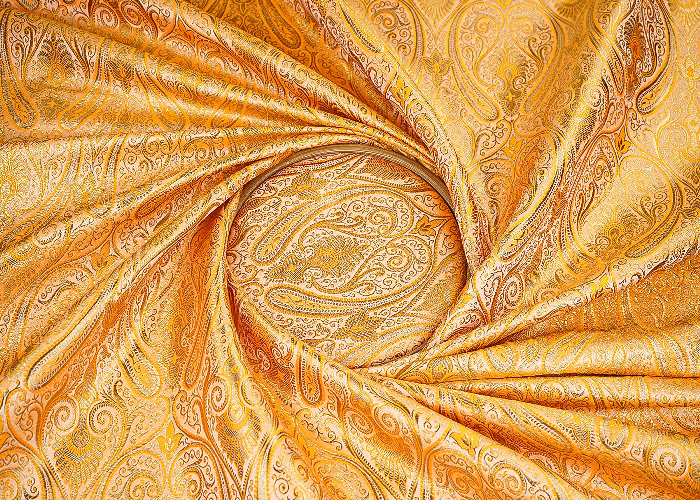 Peach-Banarasi-Brocade-Fabric-With-Allover-Golden-Zari-Handloom-22460-close-view