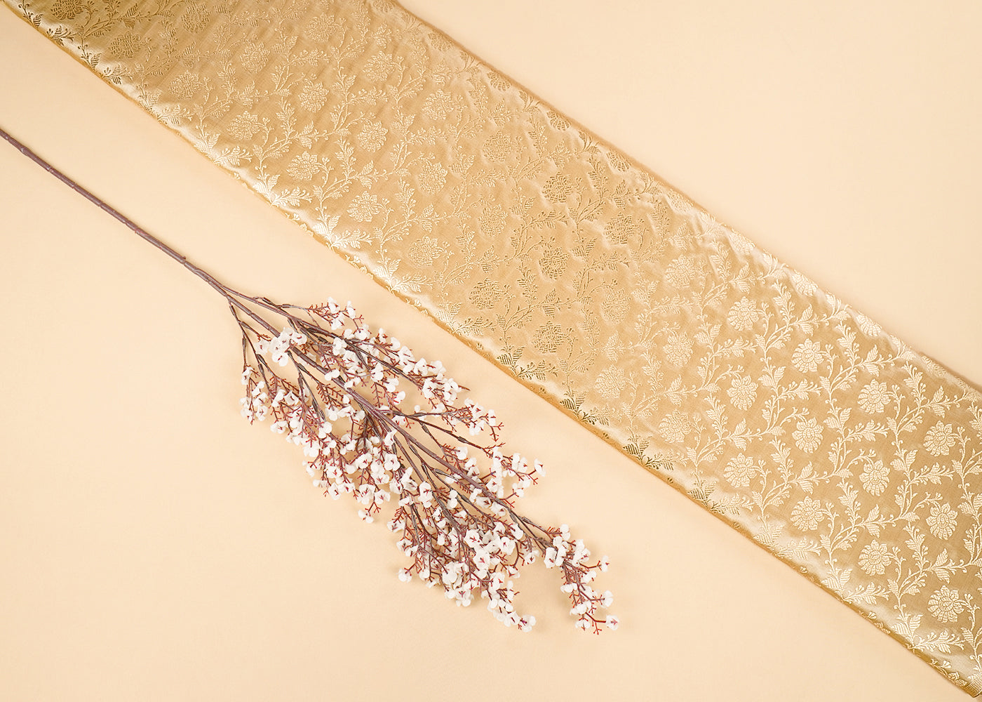 Golden-Banarasi-Brocade-Fabric-With-All-Over-Golden-Zari-Handloom-22545