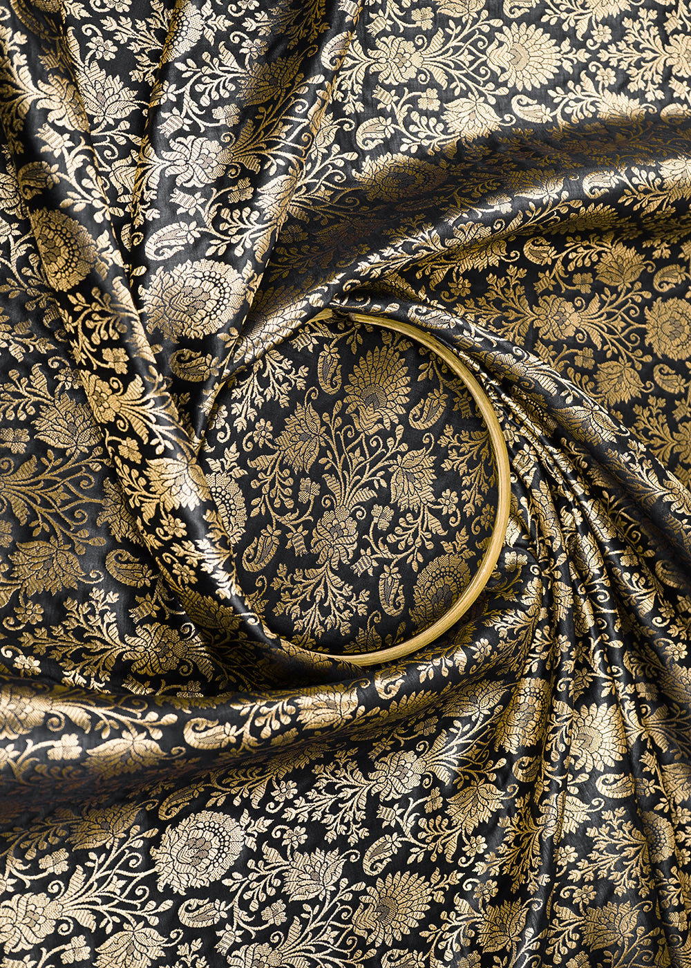 Black-Banarasi-Brocade-Fabric-With-All-Over-Golden-Zari-Handloom-22551-close-view