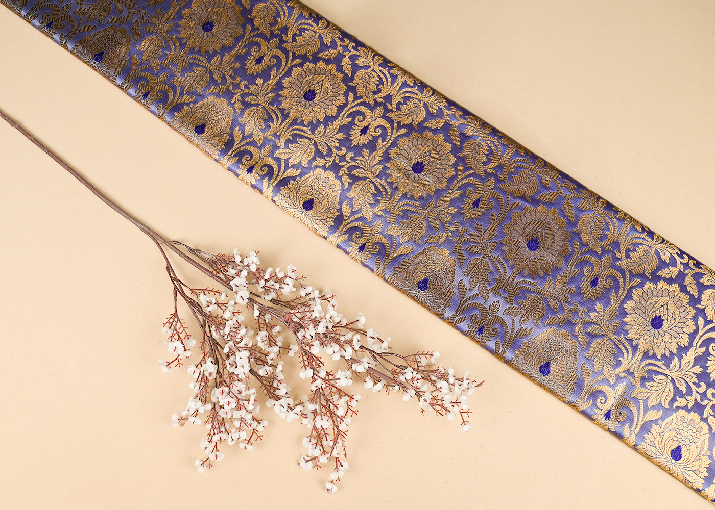 Lavender-Banarasi-Brocade-Fabric-With-All-Over-Golden-Zari-Handloom-22821