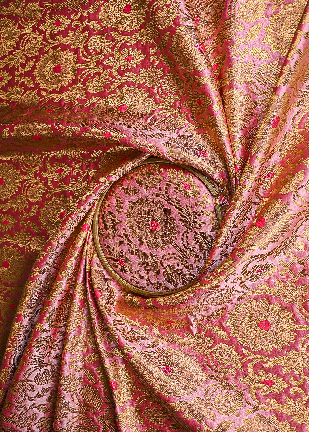 Light-Pink-Banarasi-Brocade-Fabric-With-All-Over-Golden-Zari-Handloom-22825-close-view