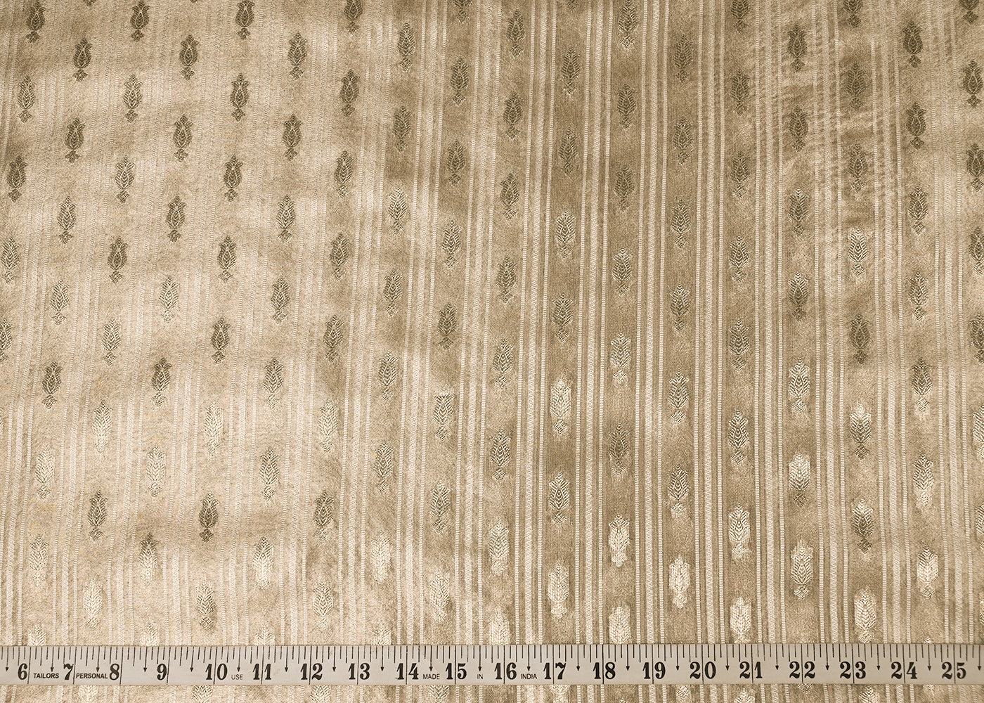 White-Organza-Fabric-With-All-Over-Zari-Handloom-22854-measurement-view