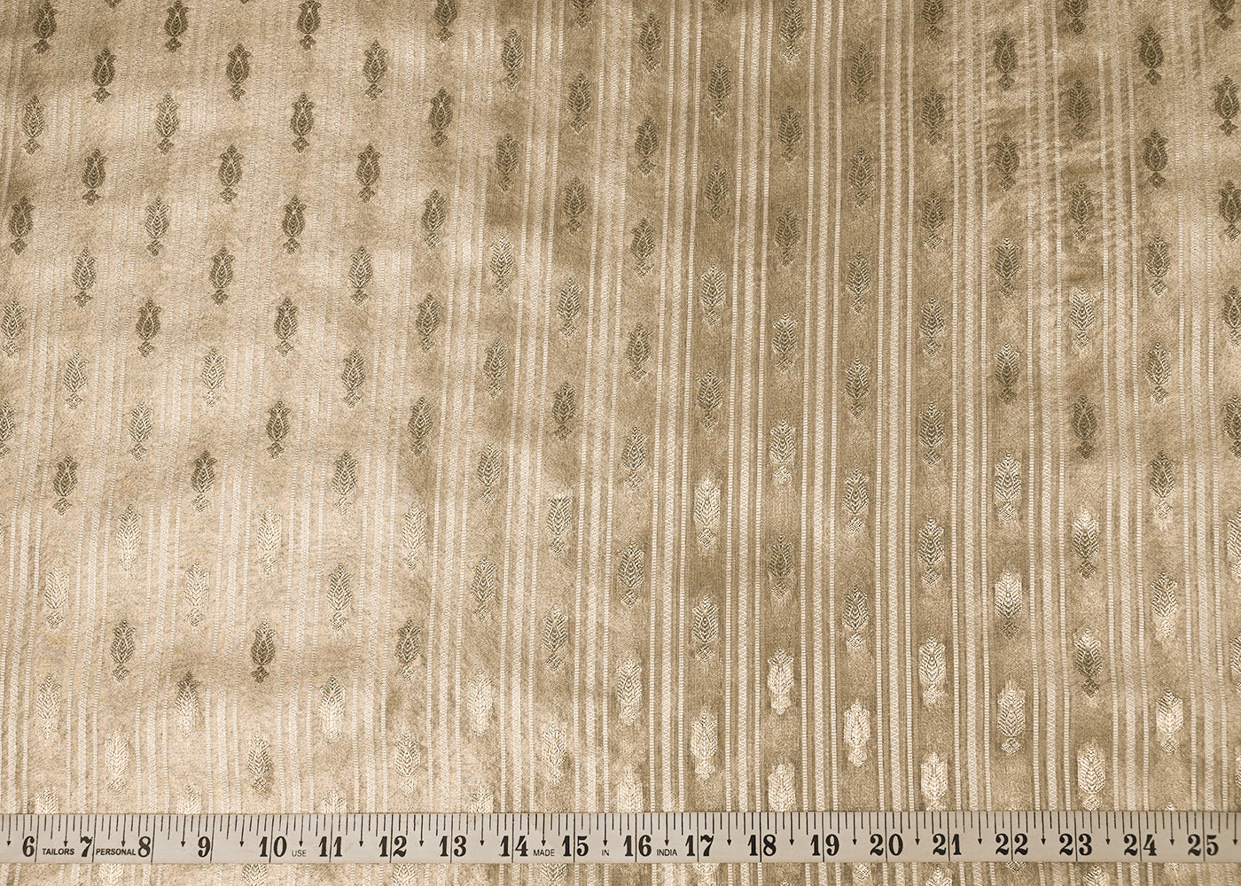 White-Organza-Fabric-With-All-Over-Zari-Handloom-22854-measurement-view