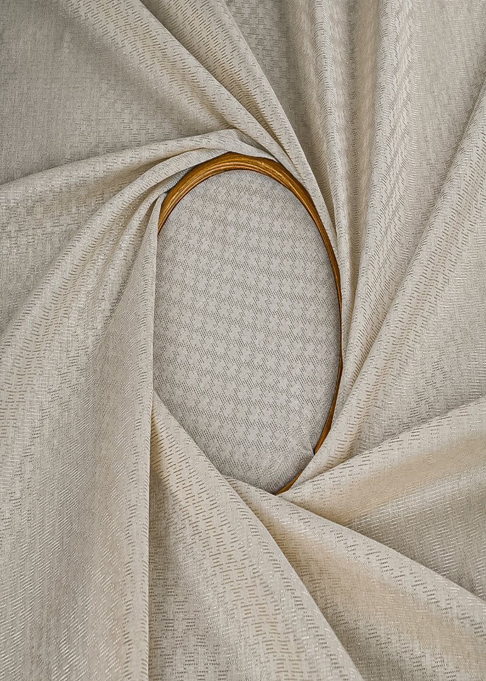 White-Dyeable-Organza-Fabric-With-All-Over-Zari-Handloom-23082-close-view
