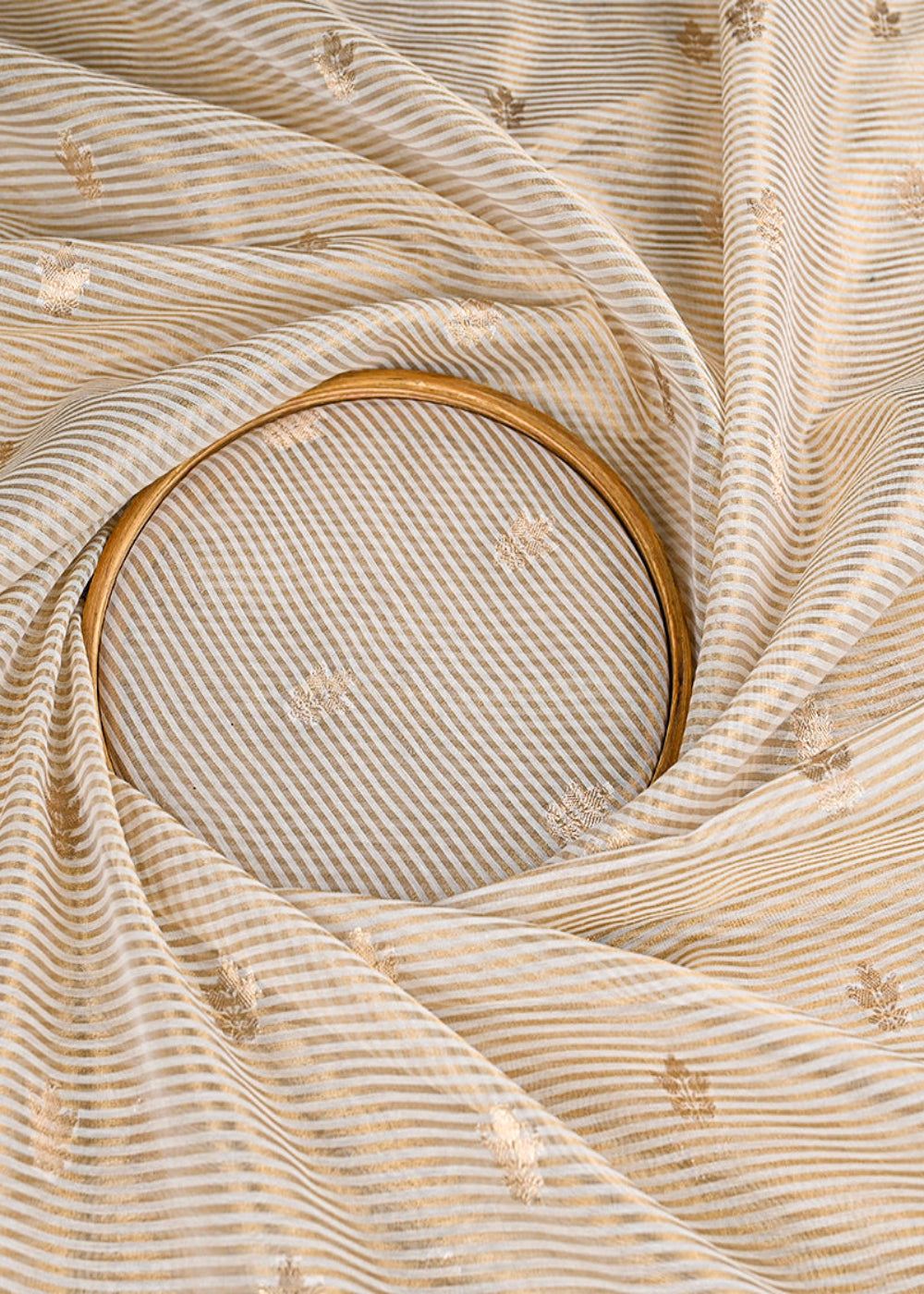 White-Dyeable-Tissue-Fabric-With-All-Over-Zari-Handloom-23086-close-view