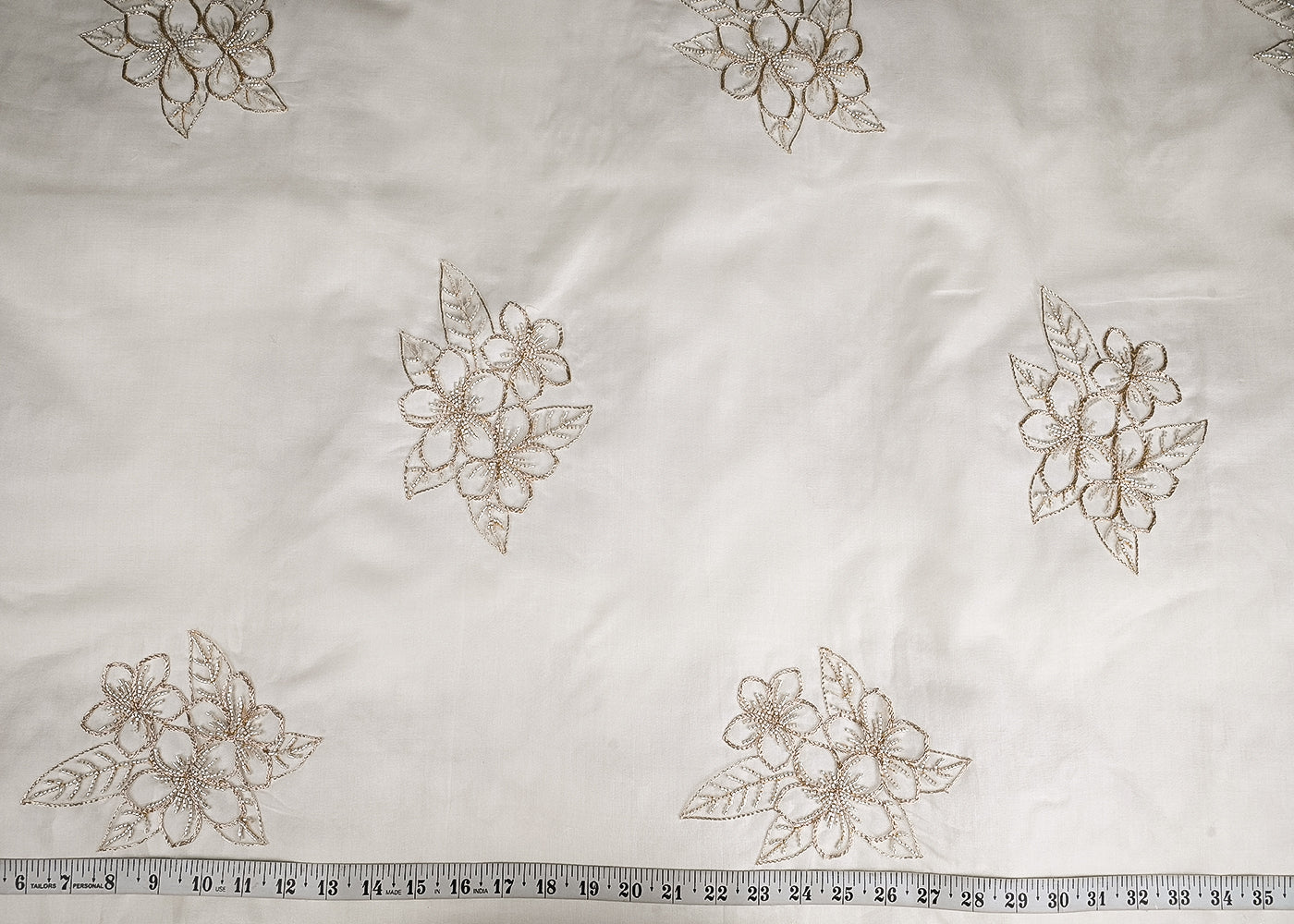 white-dyeable-pure-organza-fabric-with-all-over-zari-and-katdana-flowers-23134-measurement-view