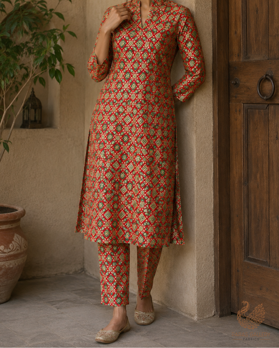 Red Banarasi Brocade Fabric With All Over Thread And Zari Handloom 23804