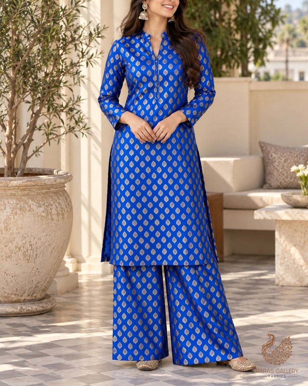Royal Blue Banarasi Brocade Fabric With All Over Thread And Zari Handloom 23839