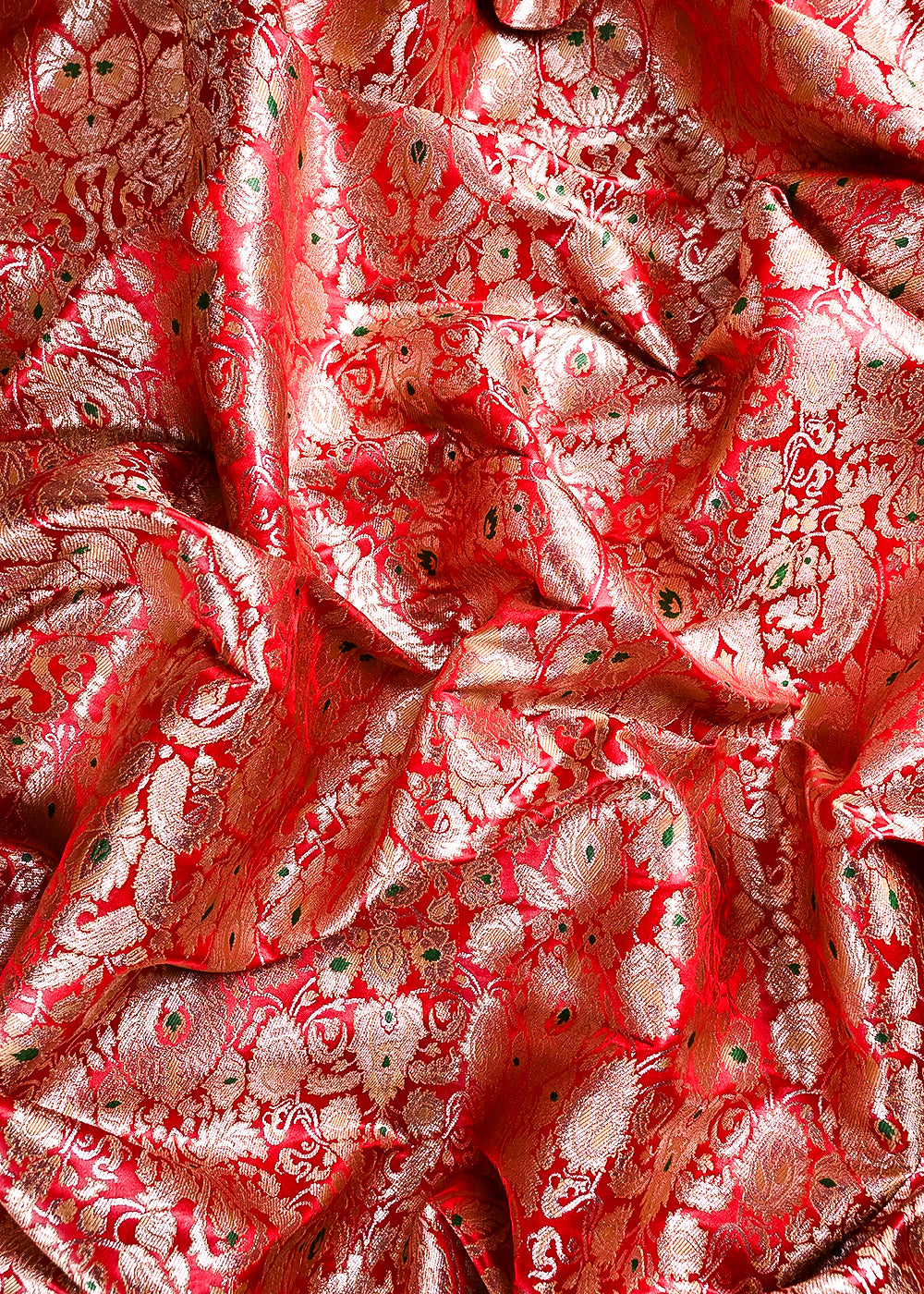 Red Banarasi Brocade Fabric With All Over Thread And Zari Handloom 23890