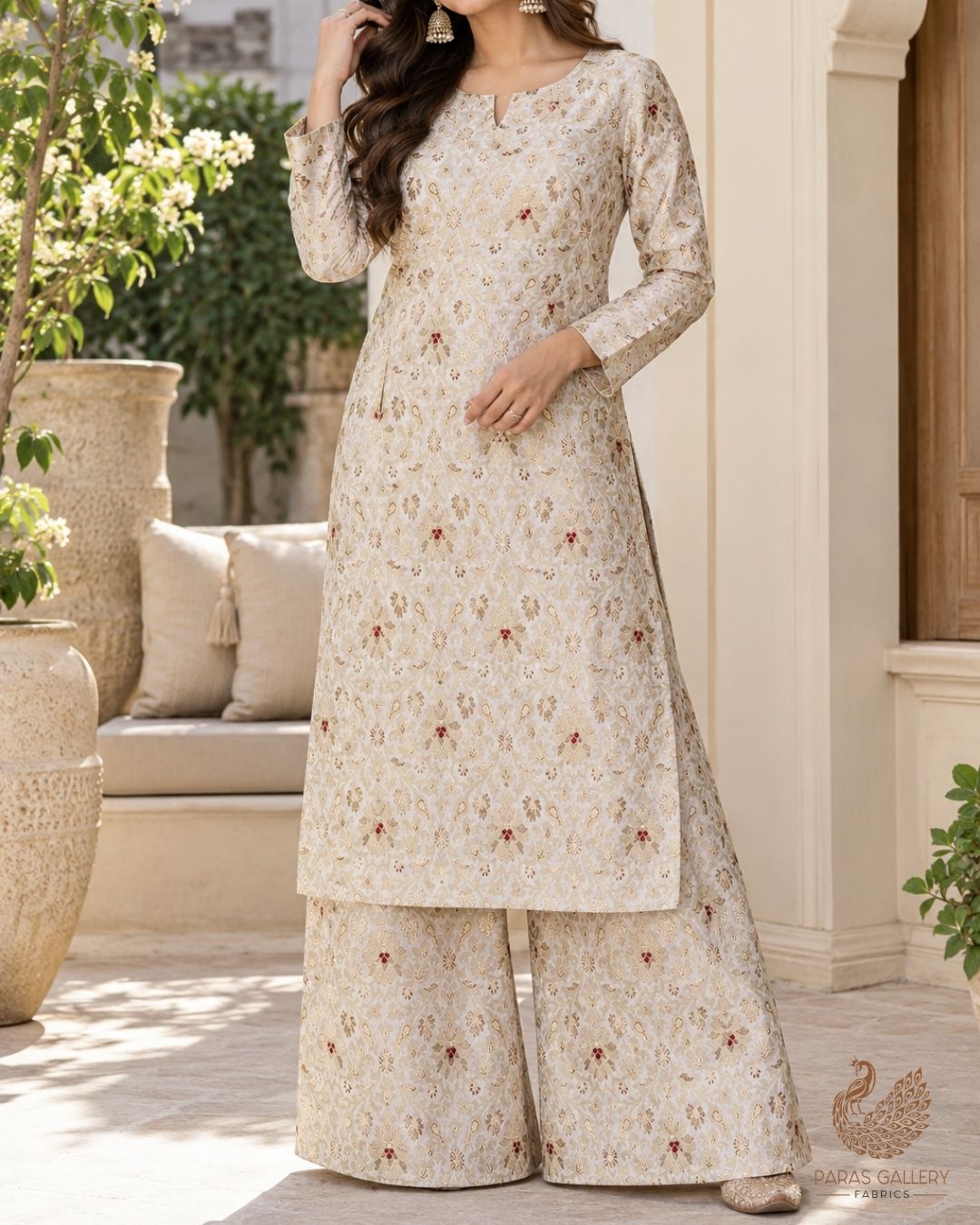 White Banarasi Brocade Fabric With All Over Thread And Zari Handloom 23892