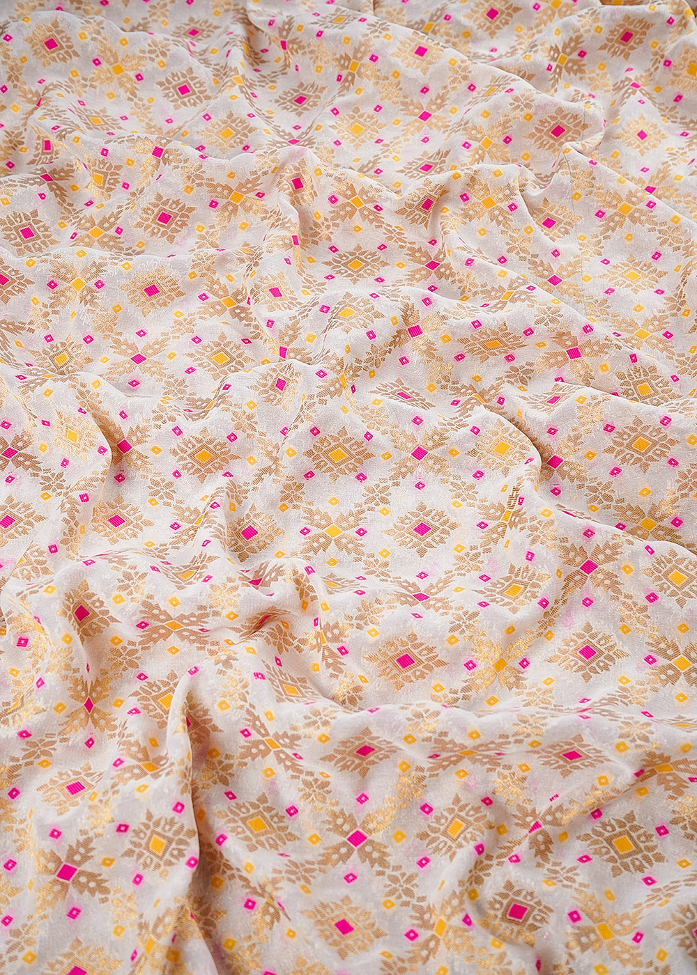 White Dyeable Georgette Fabric With All Over Thread And Zari Handloom 24414