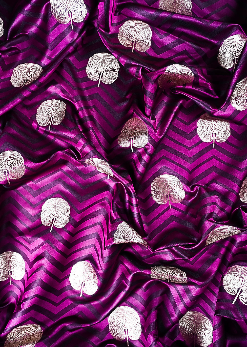 Purple-Banarasi-Brocade-Fabric-With-All-Over-Zari-Handloom-24462-flowy-view