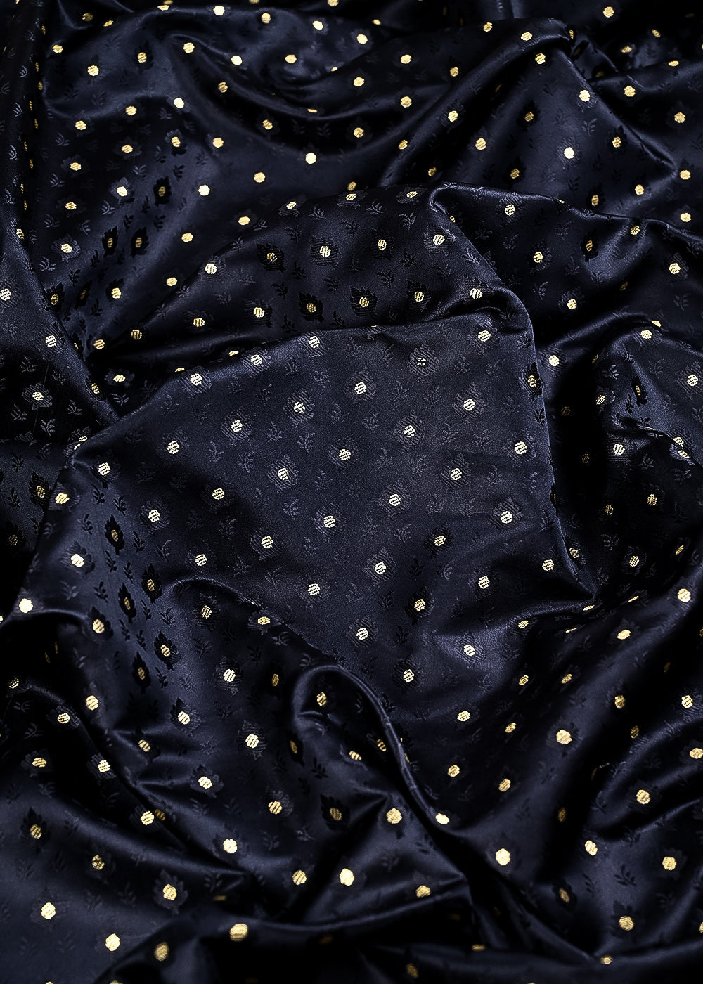 Black Banarasi Brocade Fabric With All Over Zari Handloom 24476