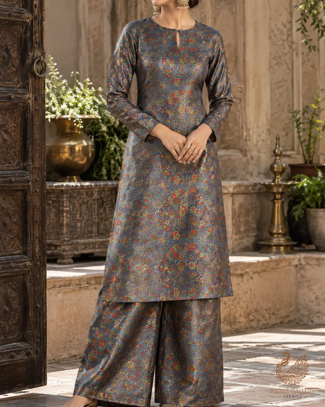 Grey Banarasi Brocade Fabric With All Over Thread And Zari Handloom 24523