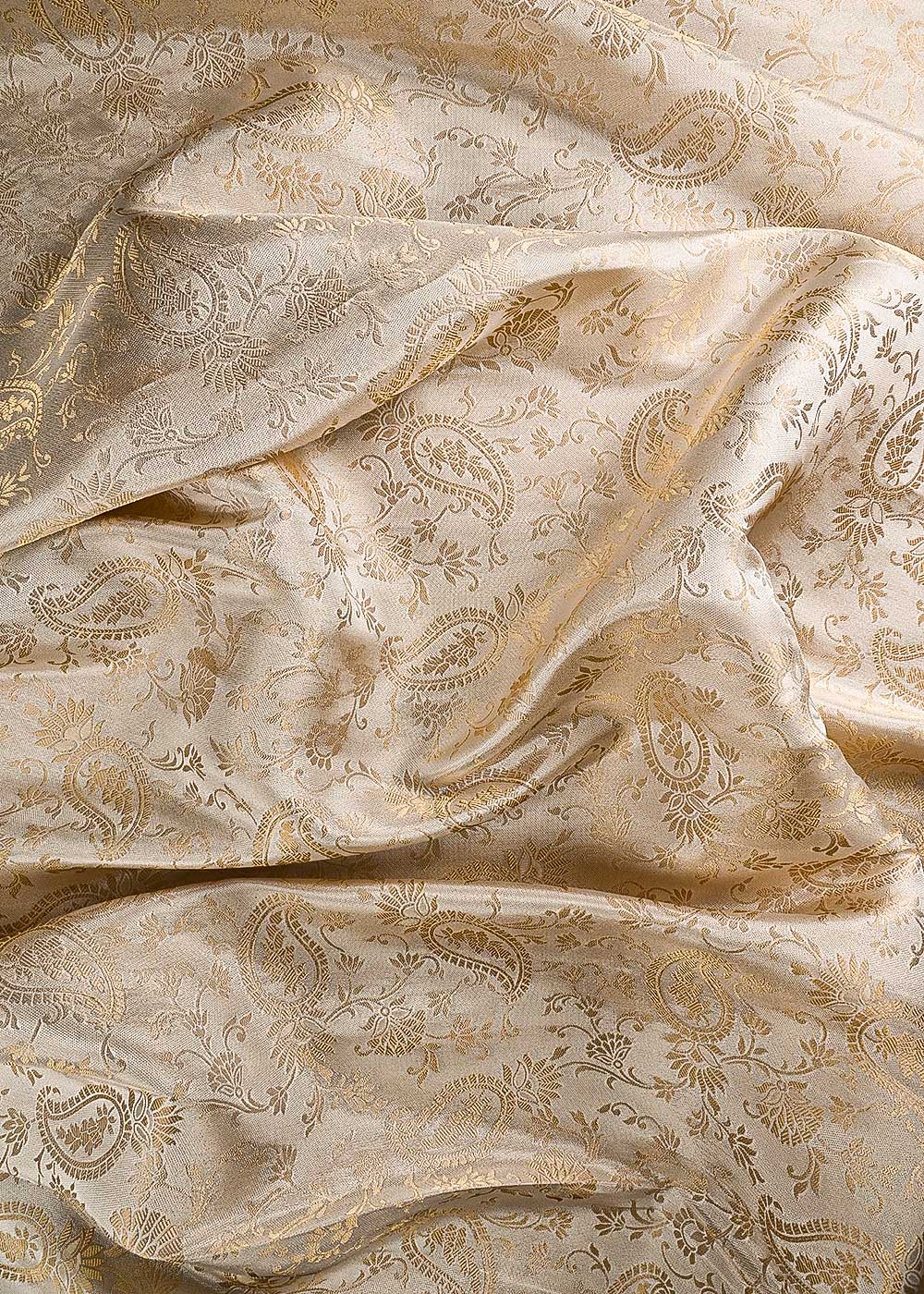 Golden Dyeable Tissue Fabric With All Over Zari Handloom 24700