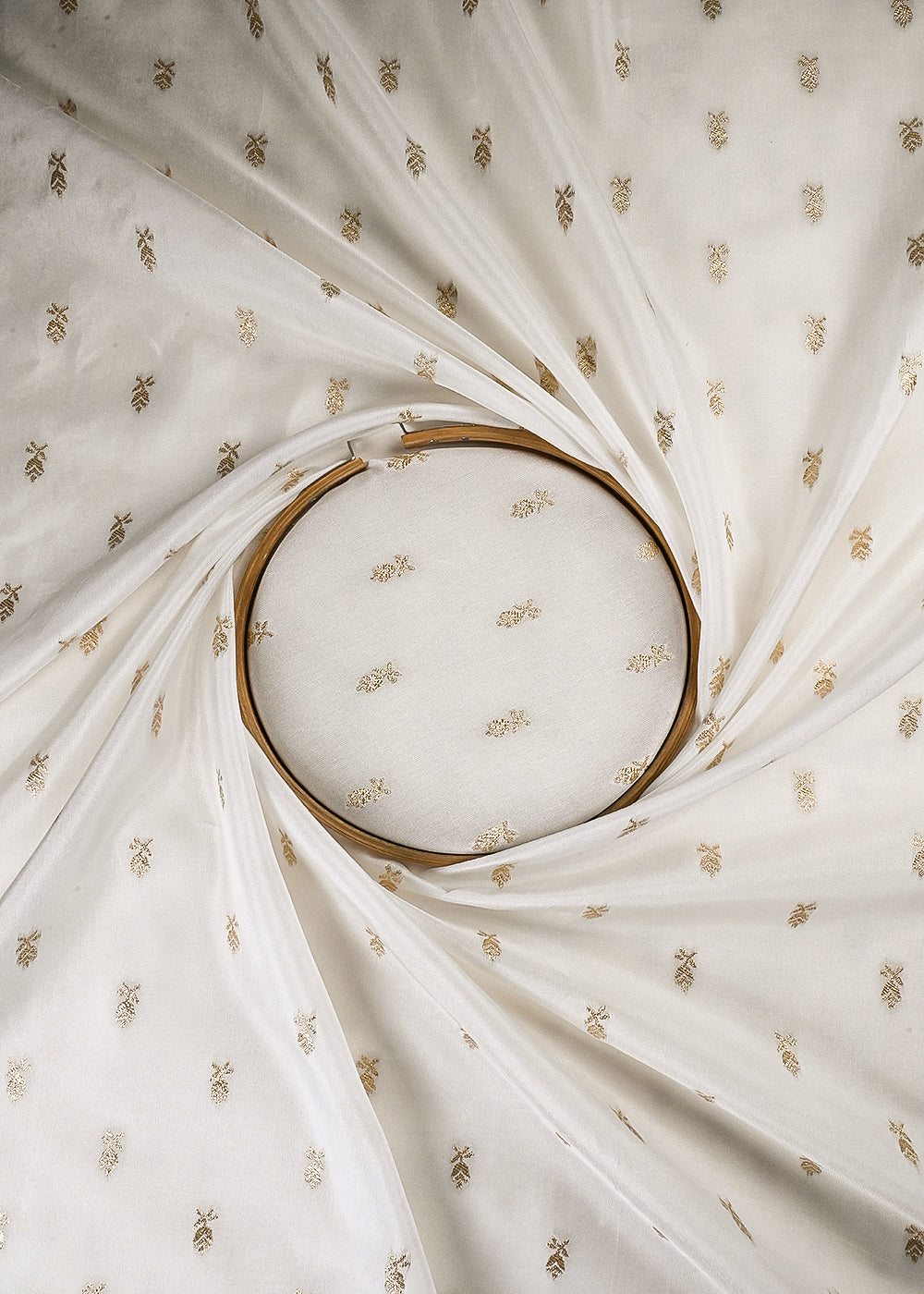 White Dyeable Silk Fabric With All Over Zari Handloom 24872