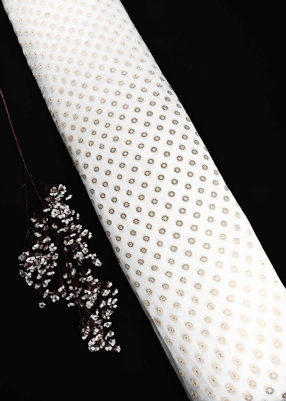 White Dyeable Georgette Fabric With All Over Zari Handloom 24920