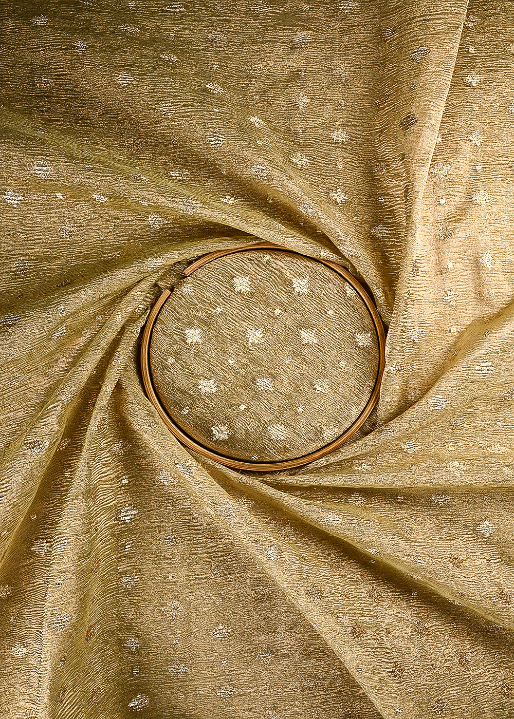 Golden Crushed Tissue Fabric With All Over Zari Handloom 25018