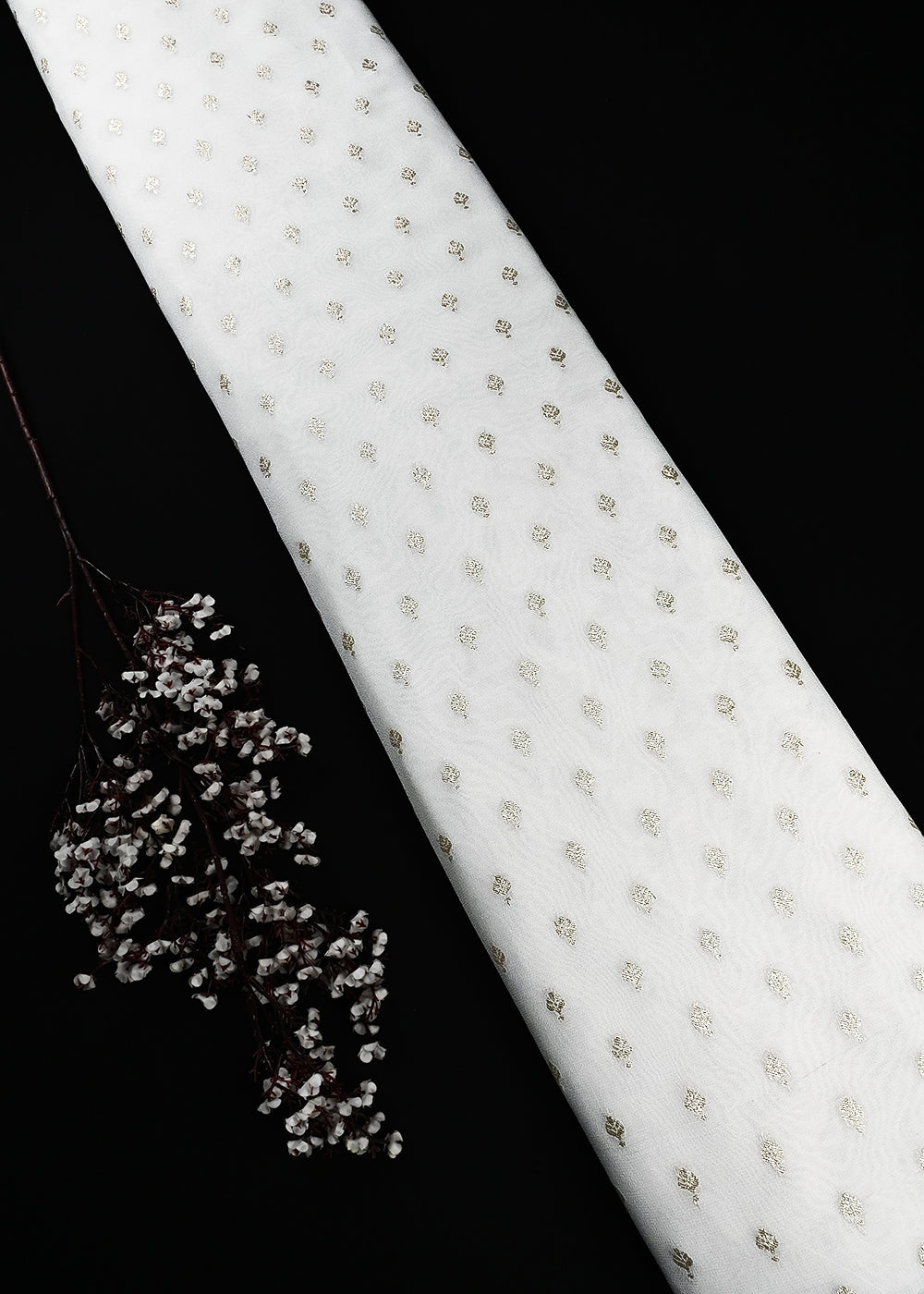 White Dyeable Georgette Fabric With All Over Zari Handloom 25034