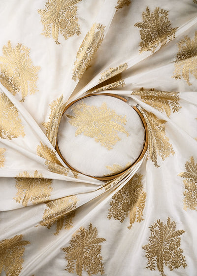 White Dyeable Silk Fabric With All Over Zari Handloom 25092