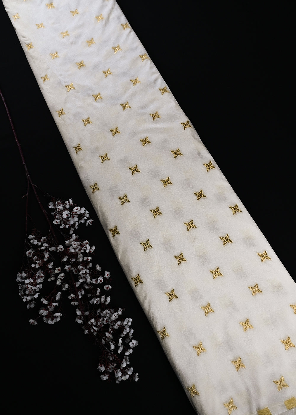 White Dyeable Silk Fabric With All Over Zari Handloom 25096