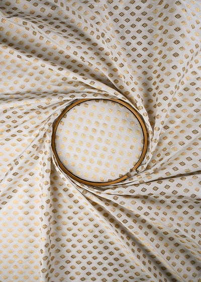 White Dyeable Silk Fabric With All Over Zari Handloom 25107
