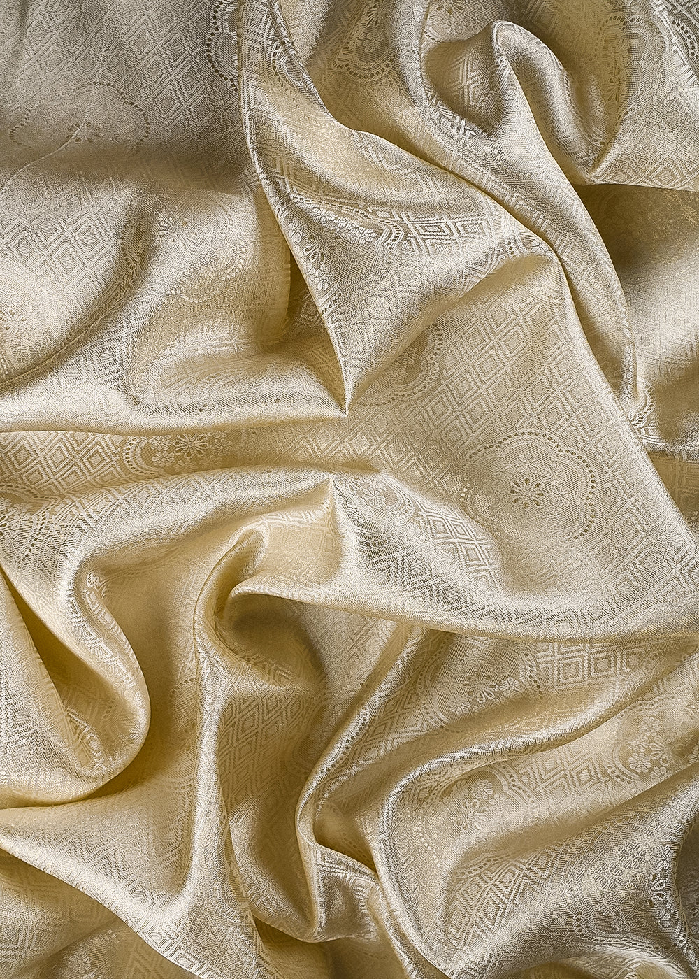 Golden Dyeable Tissue Fabric With All Over Zari Handloom 25158