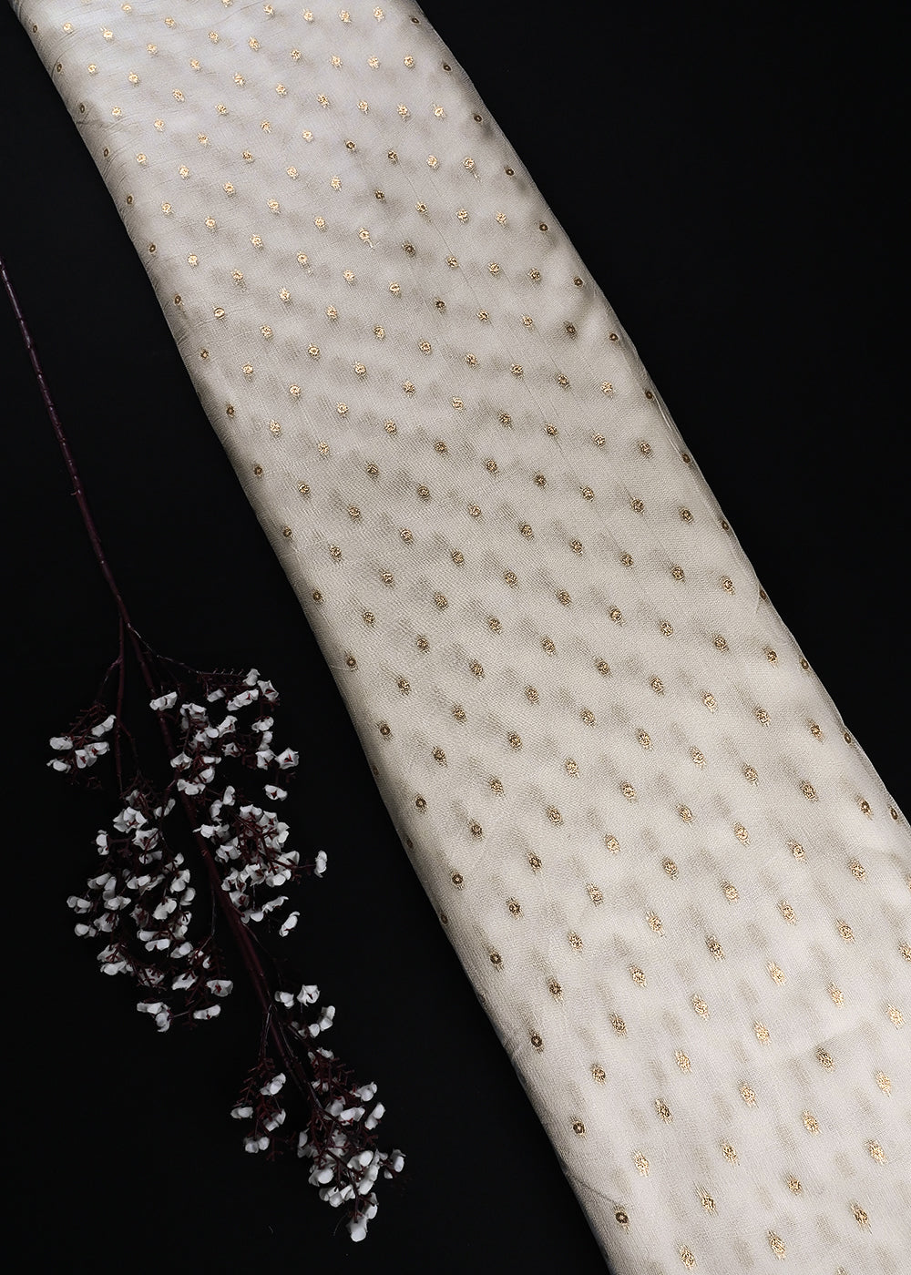 White Dyeable Georgette Fabric With All Over Zari Handloom 25194