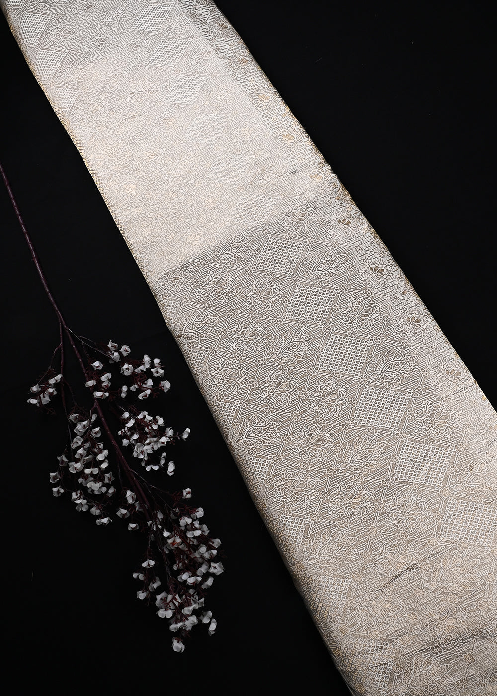 Golden Dyeable Tissue Fabric With All Over Zari Handloom 25204