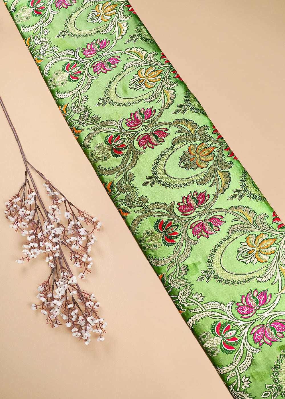 Green Pure Banarasi Brocade Fabric With All Over Thread And Zari Handloom 25269