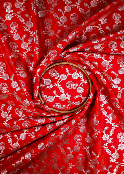 Red Banarasi Brocade Fabric With All Over Zari Handloom 25362