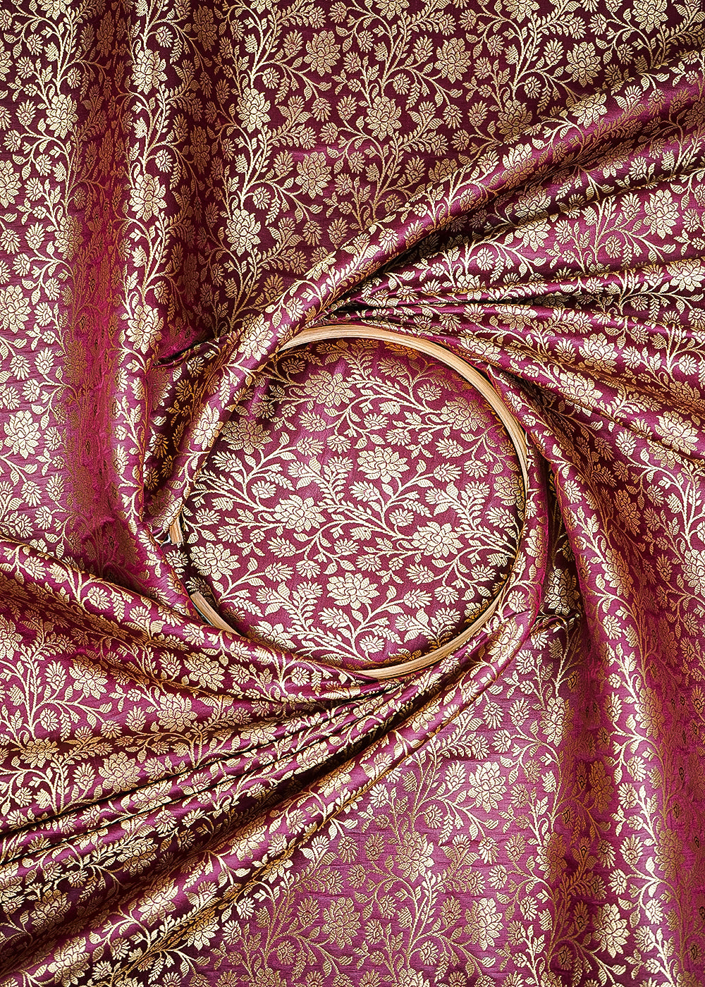 Maroon Banarasi Brocade Fabric With All Over Thread And Zari Handloom 25369