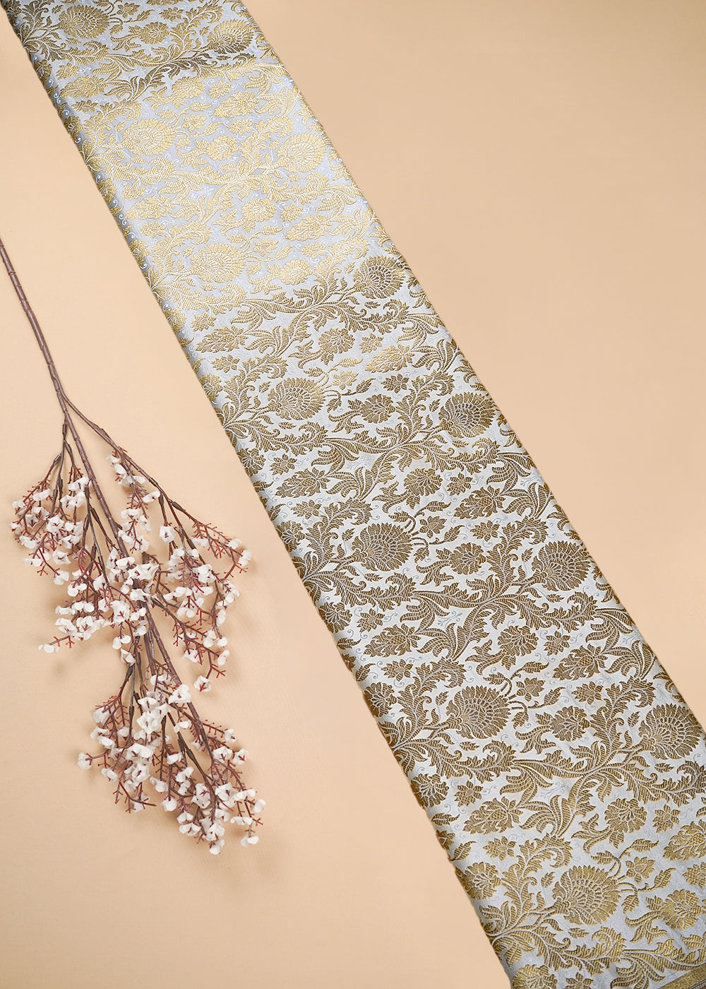 Off White Banarasi Brocade Fabric With All Over Thread And Zari Handloom 25372