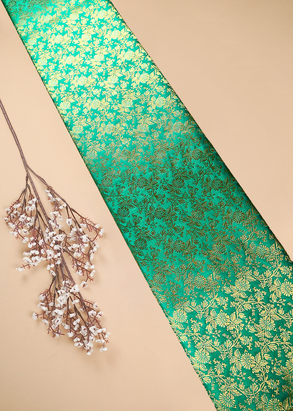 Green Banarasi Brocade Fabric With All Over Thread And Zari Handloom 25691