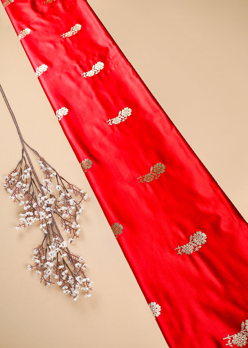 Red Banarasi Brocade Fabric With All Over Zari Handloom 25732