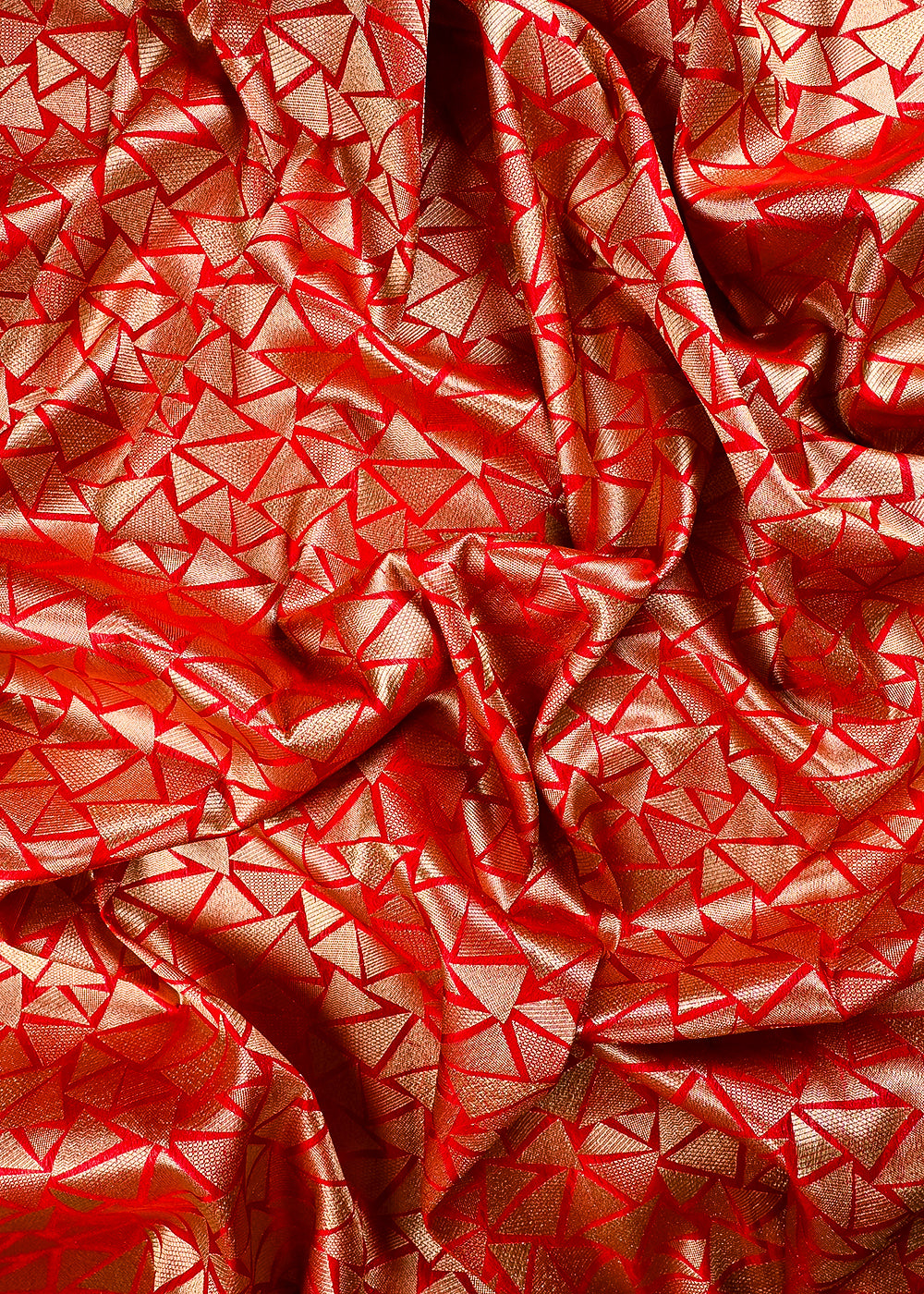 Red Banarasi Brocade Fabric With All Over Thread And Zari Handloom 25862
