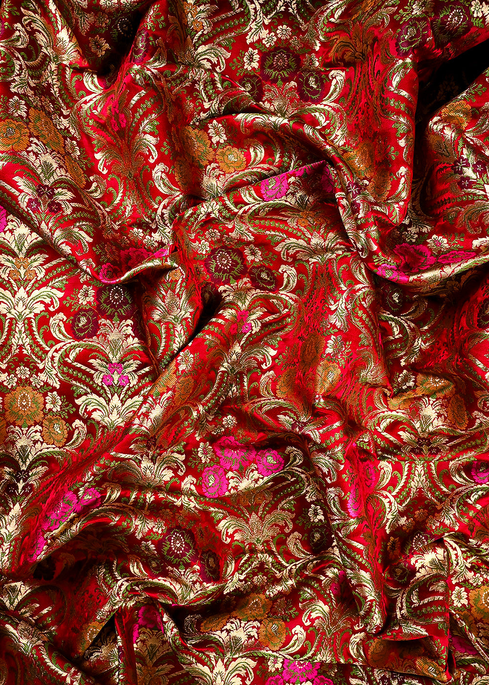 Maroon Pure Banarasi Brocade Fabric With All Over Thread And Zari Handloom 25883