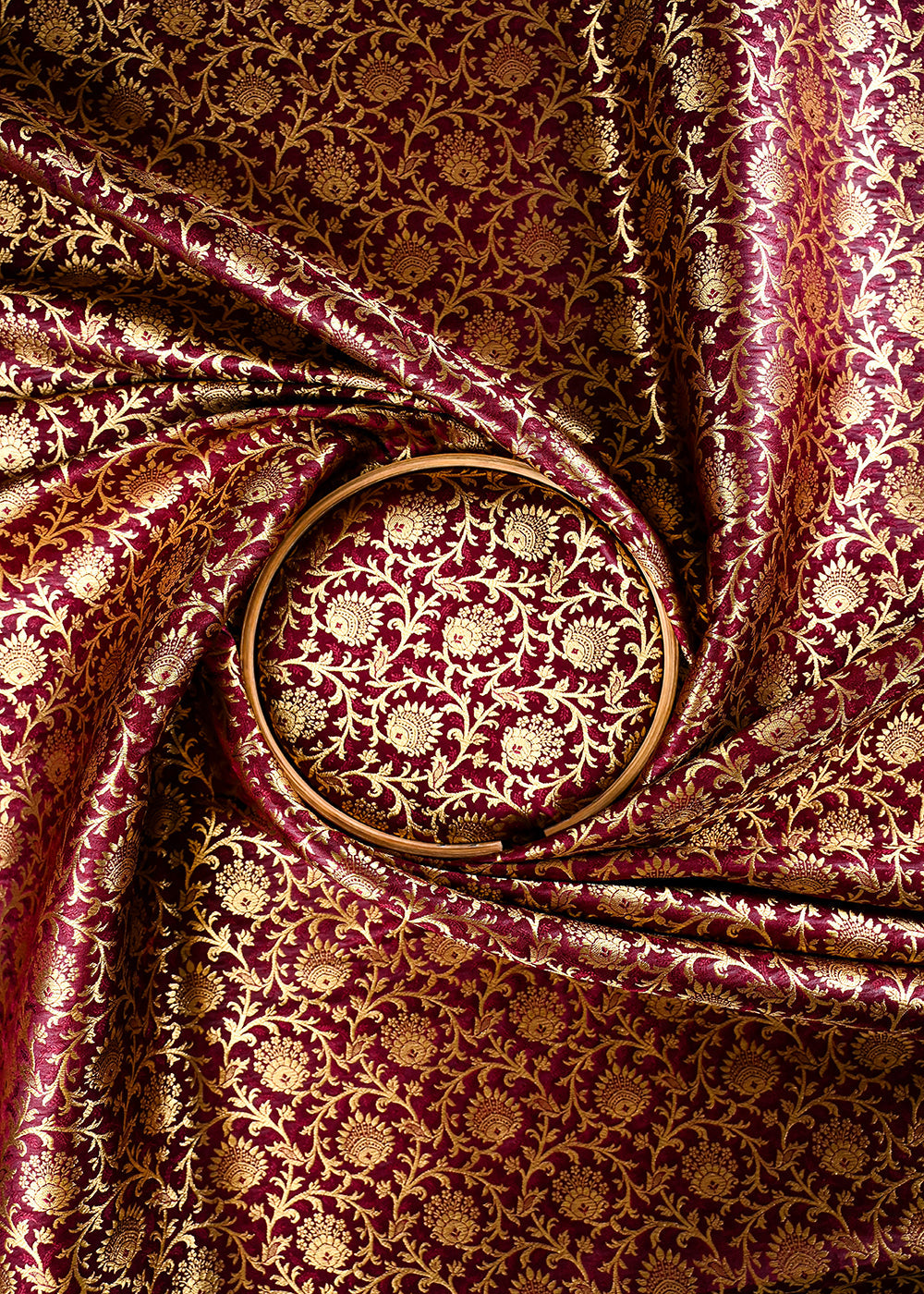 Wine Banarasi Brocade Fabric With All Over Thread And Zari Handloom 25998