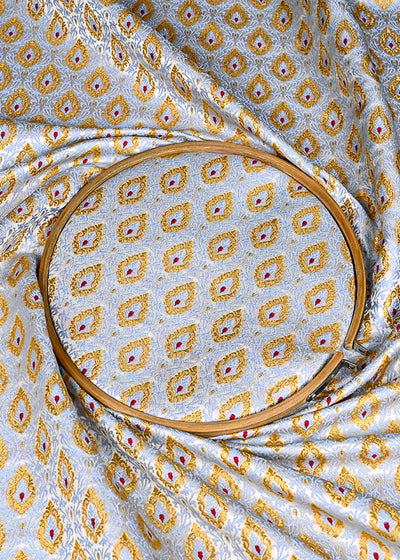 (Pre-Cut 1.65 MTR) Grey Banarasi Brocade Fabric With All Over Zari Handloom 26342