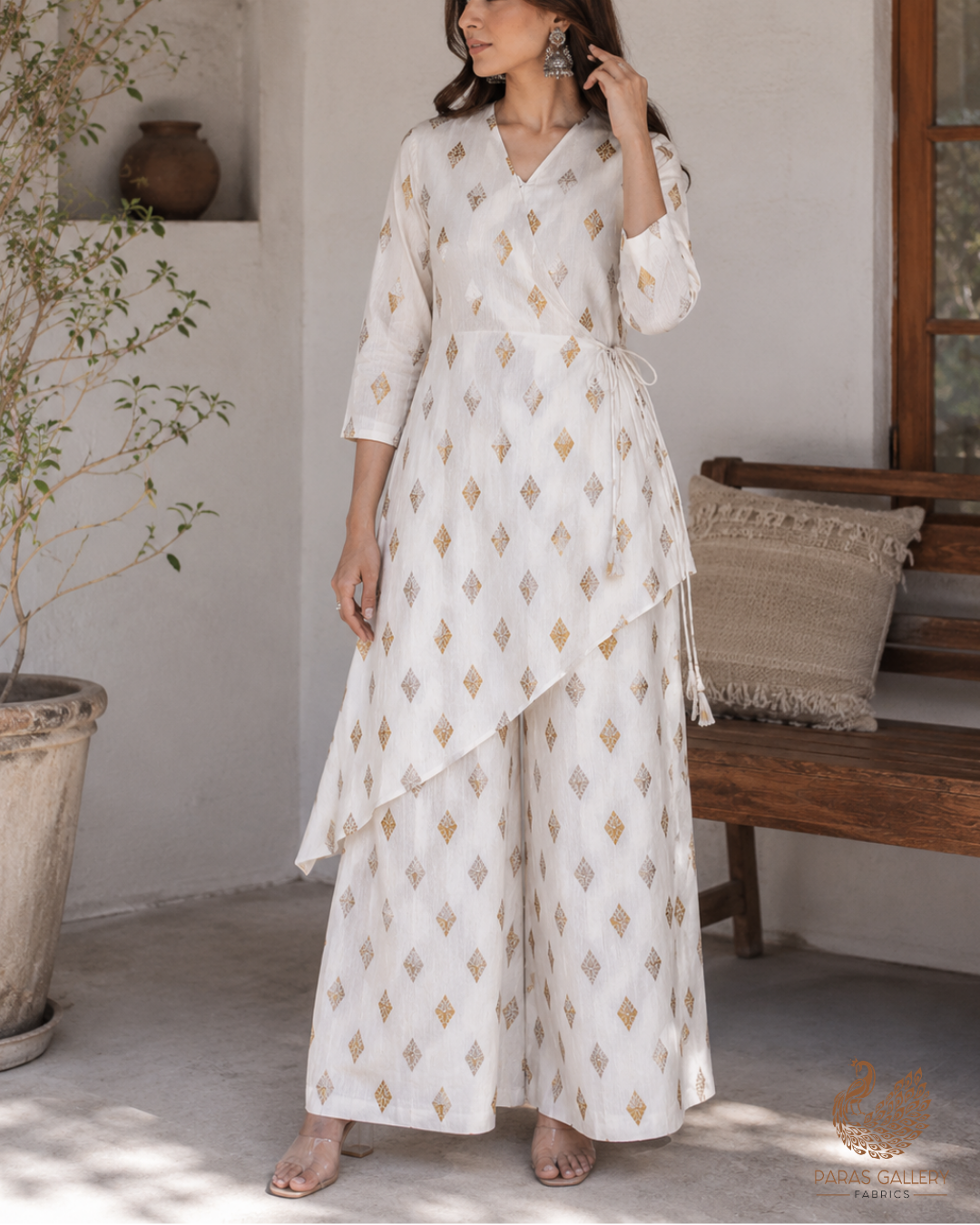 White Dyeable Dupion Silk Fabric With All Over Zari Handloom 26493