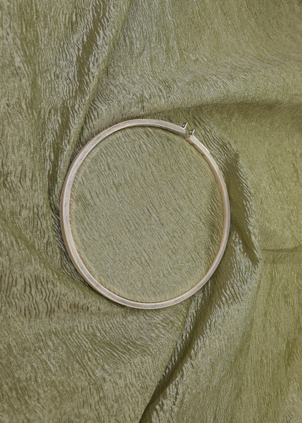 Moss-Green-crushed-tissue-with-shimmer-9259(20)