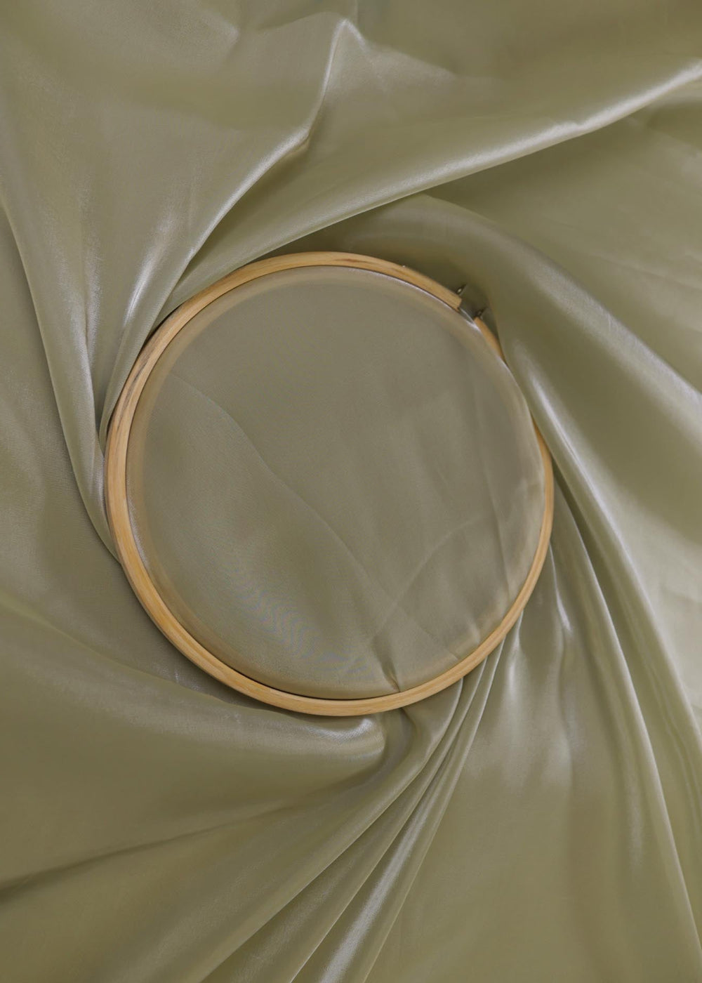 Pearl-green-Coloured-Organza-Satin-Plain-Fabric-9261(10)