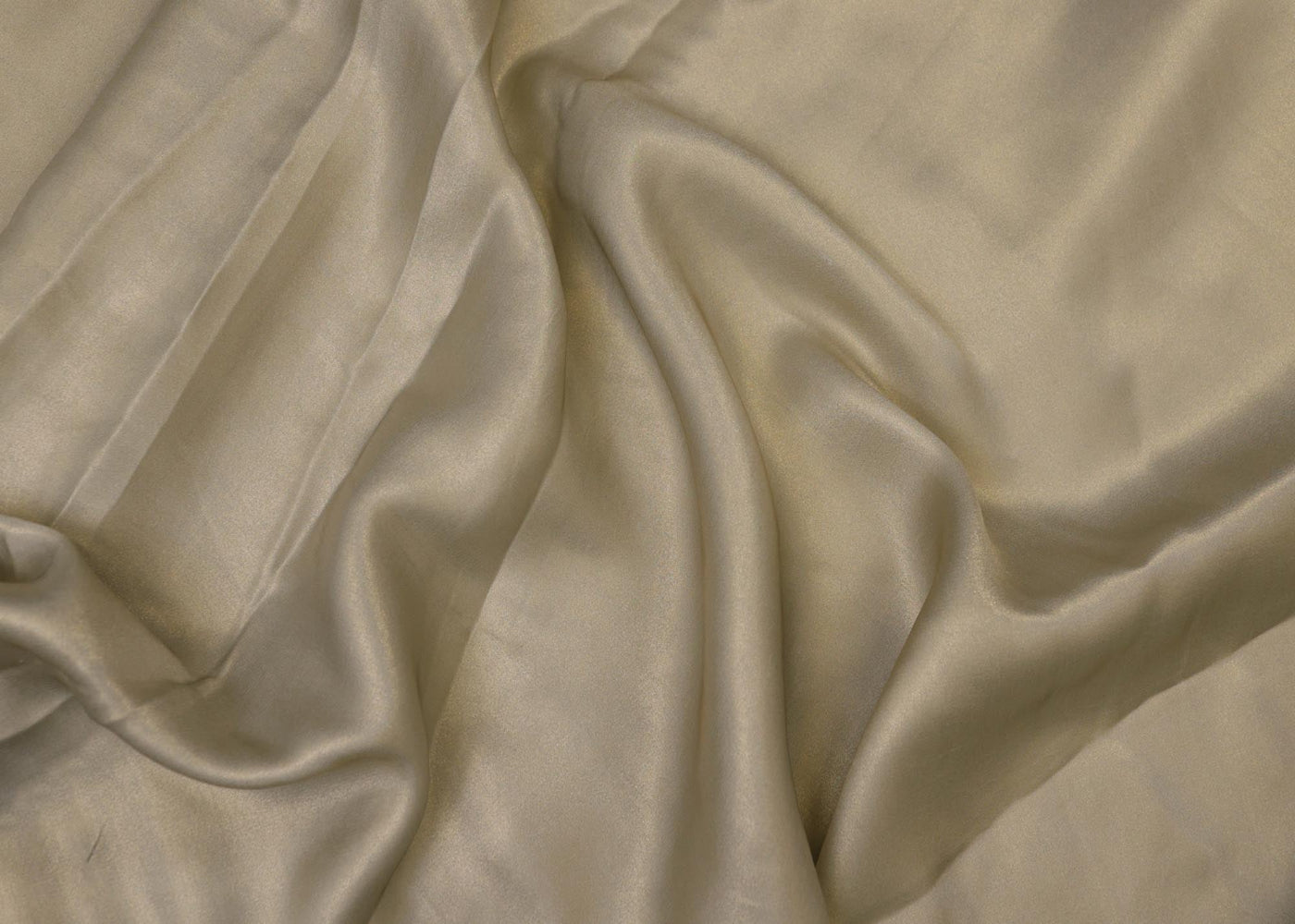 Grey coloured shimmer georgette